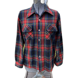Vintage 70s JC Penney Wool Blend Plaid Flannel Women's Long Sleeve Shirt Size M